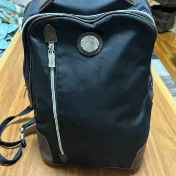 오로비안코 나일론 가죽 백팩