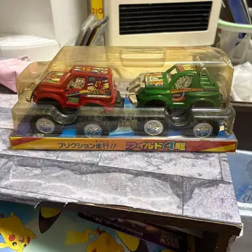 와일드 4륜 구동 미니카 2대 세트
