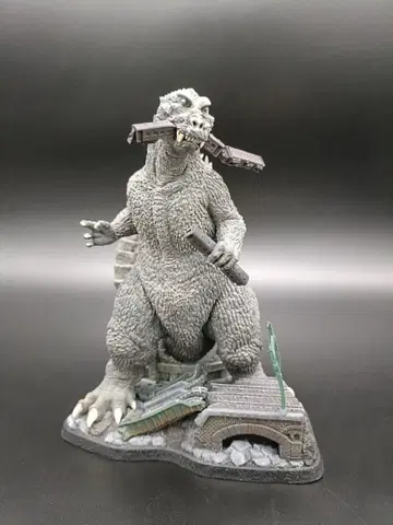 고질라 피규어 약 20cm