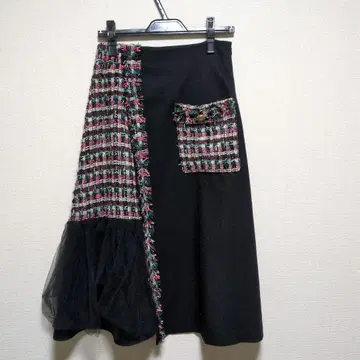 가격 인하! 베로폰나의 가을/겨울 트위드 롱 플레어 스커트 블랙 38