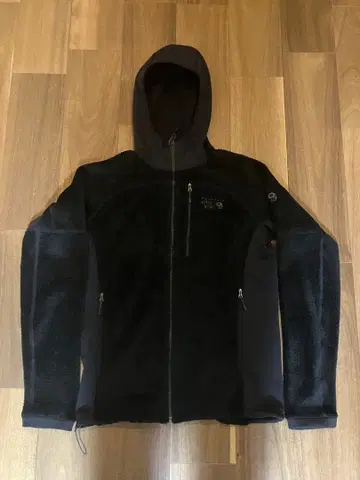 마운틴 하드웨어 플리스 자켓 블랙