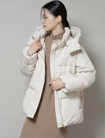 [ 미사용 새상품 ] 나노 유니버스 발수 가공 후드 숏 다운 코트