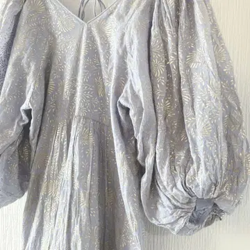 네 퀴테 파스 코튼 보일 호일 프린트 원피스 23SS