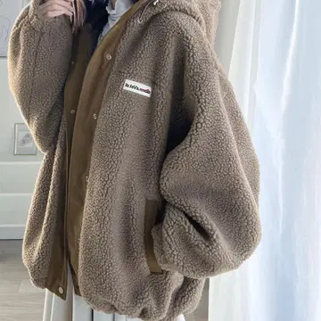 JaVa 콜라보 오버 사이즈 보아 아우터 브라운