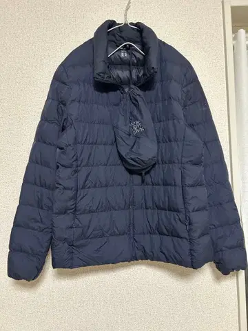 유니클로 울트라 라이트 다운 자켓 네이비 L