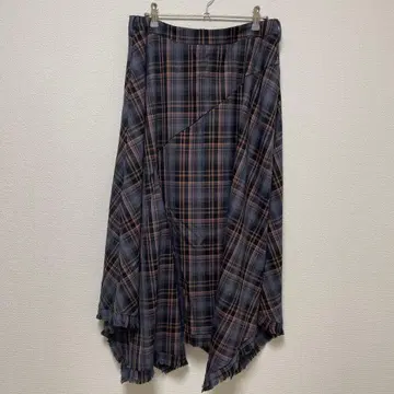 ok.soon 체크 무늬 플레어 스커트