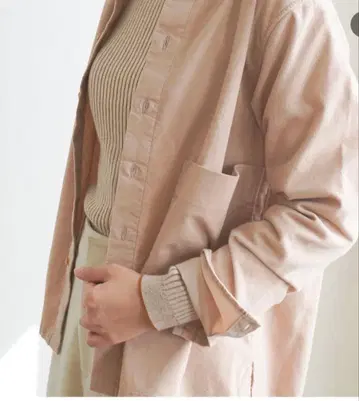 팔라스 팰리스 코튼 티셔츠