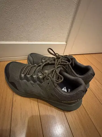 MERRELL 메쉬 스니커즈 26cm