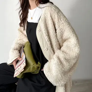 JaVa 오버 사이즈 보아 아우터