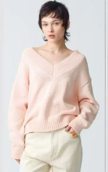 RH 핑크 V넥 니트