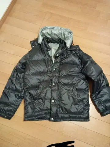 GoldenBear 블랙 다운 자켓