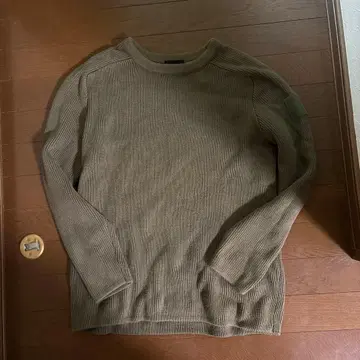 UNCROWD 앙클라우드 명령어 스웨터