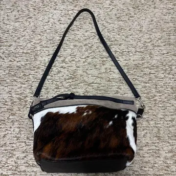 긴자 카네마츠 소가죽 퍼 숄더백