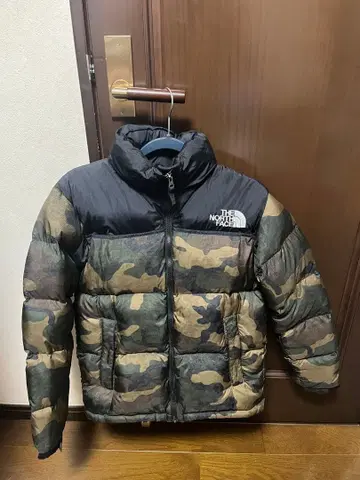 THE NORTH FACE 카모플라쥬 다운 자켓 S