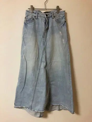 GOA 데님 맥시 길이 롱 스커트 라이트 블루 데미지 가공