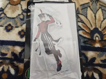 아크릴 스탠드 깃털 달린 모자