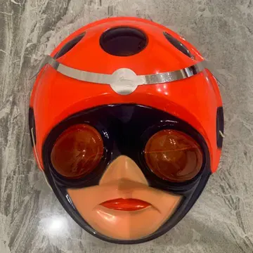 가면라이더 스트롱거 & 전파인간 턱 쇼와 축제 전대 시리즈