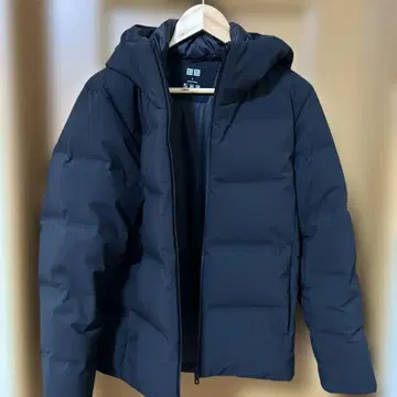 UNIQLO 심리스 다운 S 사이즈