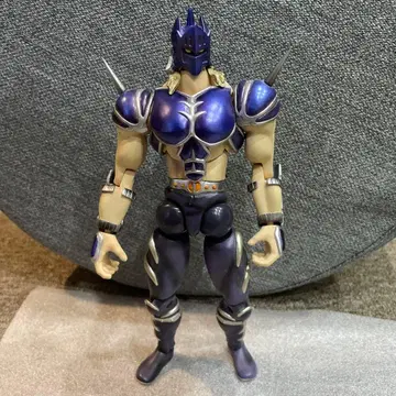 로망당 케빈 마스크 피규어