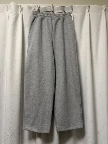 UNIQLO:C 맨투맨 와이드 팬츠