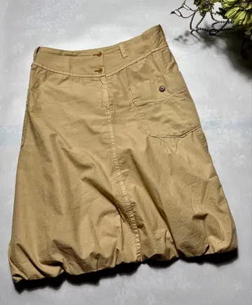 팔라스 팰리스 베이지 벌룬 스커트