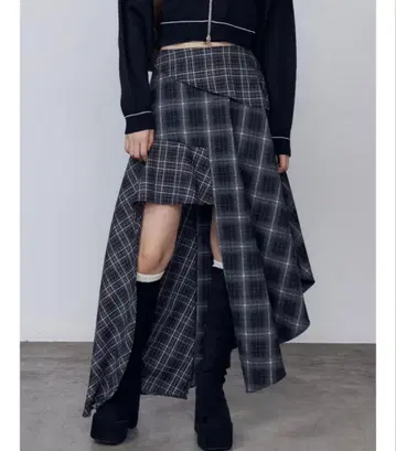 EMODA 비대칭 도킹 스커트 블랙