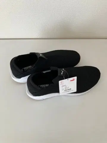 PUMA 슬립온 스니커즈 25.0 CM 블랙