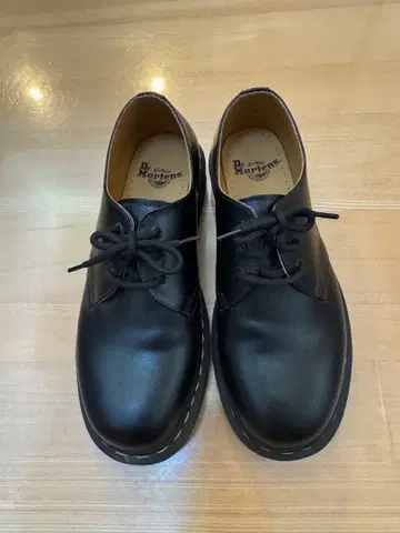 닥터 마틴 블랙 레이스업 슈즈