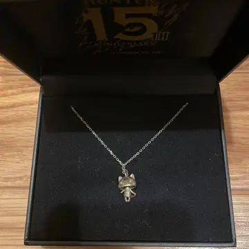 몬스터 헌터 15주년 기념 아이루 목걸이 실버