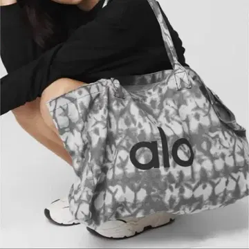 [ alo yoga ] 아로요가 토트백
