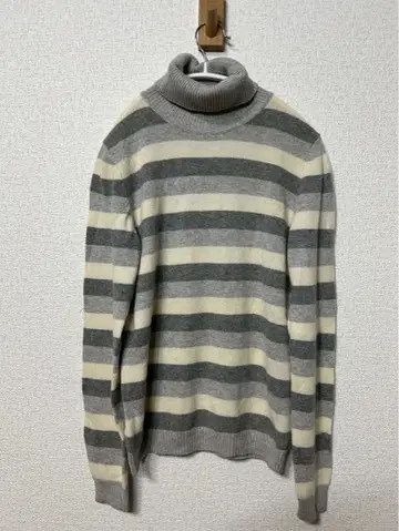 UNIQLO 유니클로 캐시미어 100 터틀넥 스웨터 그레이 보더