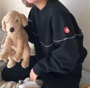 c.e. cav empt 맨투맨 블랙