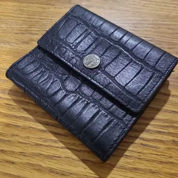 THE CRIMIE 가죽 접이식 지갑 크로커다일