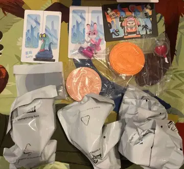 팝마트 주토피아 시크릿, 주디, 게리