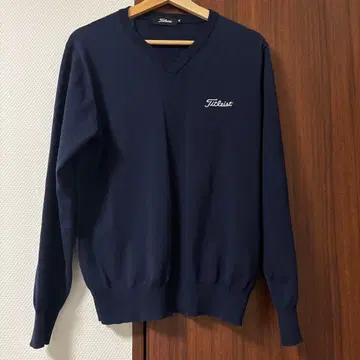 Titleist 네이비 V넥 스웨터 M