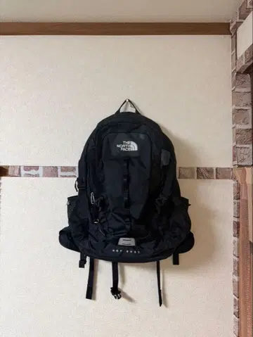 THE NORTH FACE 핫 샷 블랙 백팩
