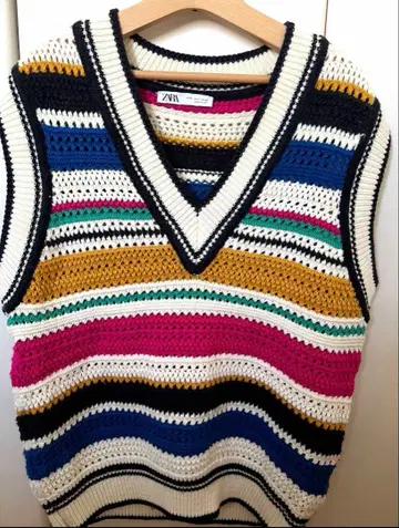 [ ZARA ] 멀티 컬러 스트라이프 니트 베스트