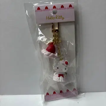 새상품 산리오 딸기 휘핑 케이크 키링 키티 헬로키티