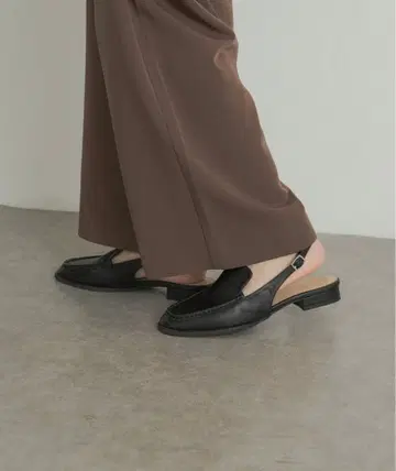 [ A 새상품급 ] 어반 리서치 백 플랫 로퍼 신발