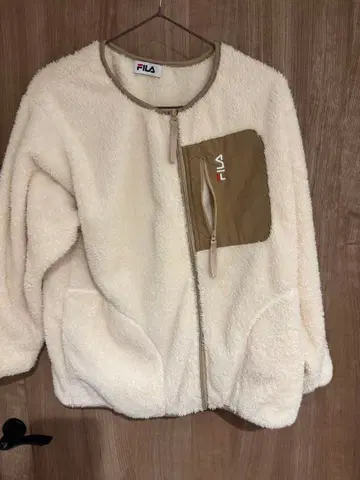 FILA 플리스 자켓 크림색