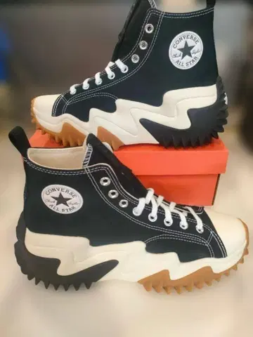 [ 미사용 새상품 27.5cm ] 한정판 란스타 모션 하이컷