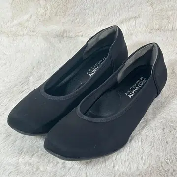 새상품급 [ ALPHA CUBIC ] 블랙 플랫슈즈 컴포트 펌프스