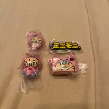 미니모니. 가챠 4개 세트