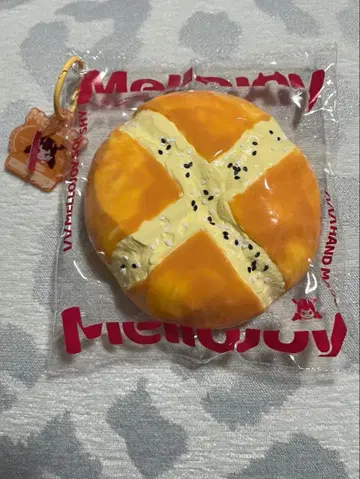 멜로 조이 치즈번 스퀴즈