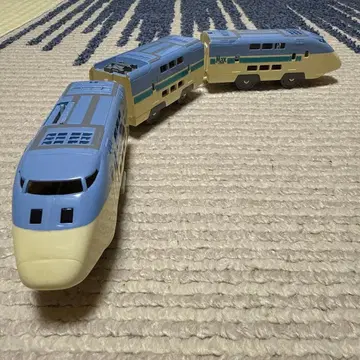 프라레일 E1계 신칸센MAX 구 도색