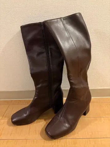 다크 브라운 롱 부츠
