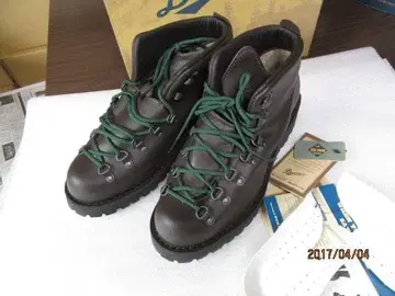 새상품 DANNER MOUNTAIN LIGHT 마운틴 라이트 9.5EE