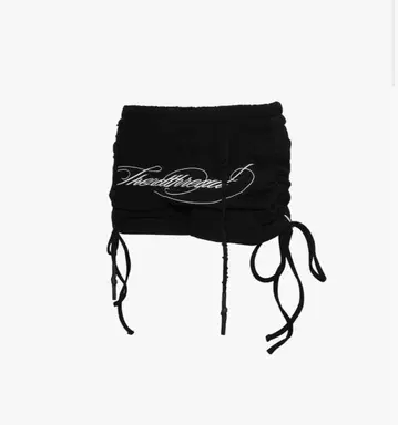 theredthread S embroidery ribbon shorts