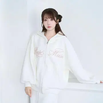 로제 뮤즈 Logo 3d embroidery 후드티