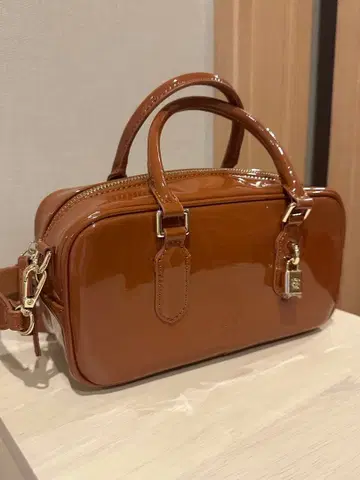 SNIDEL 에나멜 미니 보스턴 백 브라운 컨디션 최상